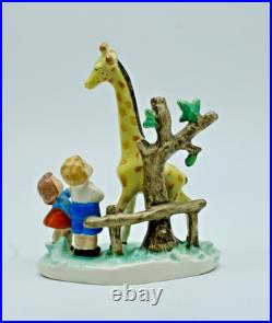 1950's Hummel Goebel Kinderland GF 107 TMK2 Full Bee Giraffe at the Zoo