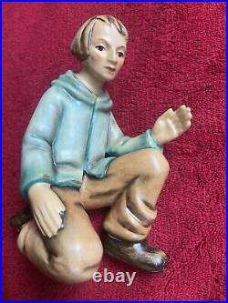 1951 Goebel Hummel Nativity Kneeling Shepherd Boy Porcelain Figurine 214 /G