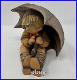1957 Hummel Umbrella Boy & Girl Figurines Goebel W. Germany 152/OB & 152/OA Pair