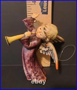 1964 Goebel MI Hummel Nativity Flying Angel # 366 Retired 1964 Goebel MI Hummel Nativity Flying Angel # 366 Retired