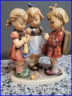 1990s RARE Large 7 1/2 Hummel Goebel Porcelain Figurine 177/I School Girls TMK7