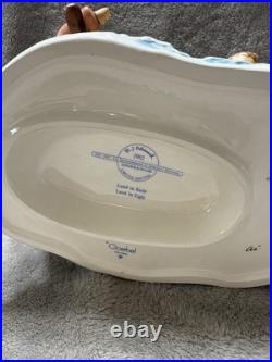 1992 Goebel Hummel Figurine Land in Sight #09457 WithMedal Limited Edition COA