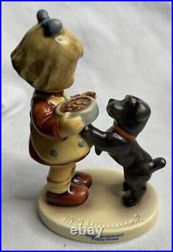 2001 Goebel Hummel PUPPY PAUSE Figurine Hum 2032 #1643 MIB Girl & Dog