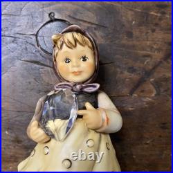 2003 Hummel Figurine A Heartfelt Gift #856 Signed Limited Edition With Tin & COA