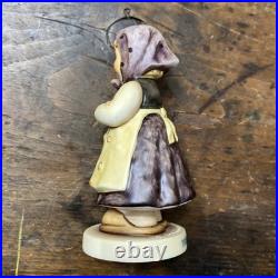 2003 Hummel Figurine A Heartfelt Gift #856 Signed Limited Edition With Tin & COA