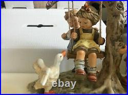 2006 Goebel Hummel Figurine CAN I PLAY #2097 (#739/3000) MIB