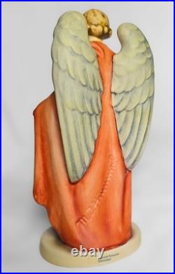 9 Vintage Goebel & Hummel Heavenly Protection Figurine, #88, W. Germany, 1960s 9 Vintage Goebel & Hummel Heavenly Protection Figurine, #88, W. Germany, 1960s