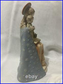 Angelic Vintage Hummel Goebel Flower Madonna Full Bee Open Halo 1950's