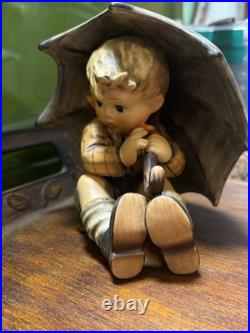 Beautiful Goebel Hummel Vintage Figurines! Umbrella Boy AND Girl Set Beautiful Goebel Hummel Vintage Figurines! Umbrella Boy AND Girl Set