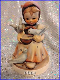 Cinderella - Goebel Hummel Figurine #337 TMK5 RARE EYES OPEN VERSION Cinderella - Goebel Hummel Figurine #337 TMK5 RARE EYES OPEN VERSION