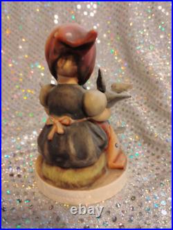 Cinderella - Goebel Hummel Figurine #337 TMK5 RARE EYES OPEN VERSION Cinderella - Goebel Hummel Figurine #337 TMK5 RARE EYES OPEN VERSION