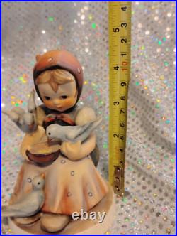 Cinderella - Goebel Hummel Figurine #337 TMK5 RARE EYES OPEN VERSION Cinderella - Goebel Hummel Figurine #337 TMK5 RARE EYES OPEN VERSION