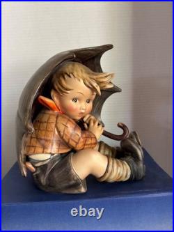 DEFECTIVE Goebel 1950s Umbrella Boy Girl 8 Figurines Set Germany 152A 1 G3D