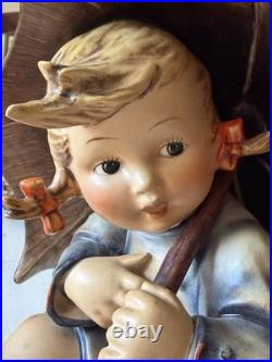 DEFECTIVE Vintage Goebel Hummel Figurine UMBRELLA GIRL Hum 152IIB TMK4 W G3D