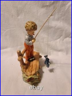 (D) VINTAGE Goebel M. J Hummel Figurine #566 THE ANGLER / Der Angler