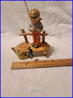 (D) VINTAGE Goebel M. J Hummel Figurine #566 THE ANGLER / Der Angler