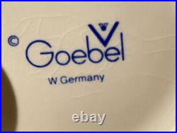 G273 Goebel Hummel #369 FOLLOW THE LEADER Figurine TMK5 Children Dog 7