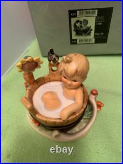 GOEBEL HUMMEL 3.75 RELAXATION EXCLUSIVE EDITION FIGURINE #316, WithCert Signed