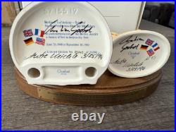 GOEBEL HUMMEL #83. 1994 BERLIN AIRLIFT MEMORIAL 02946 of 25,000 SIGNED BY ARTIST