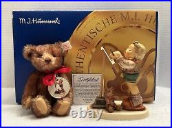 GOEBEL HUMMEL LITTLE MAESTRO (826/I) TMK 8 FIRST ISSUE With STEIFF BEAR, BOX COA