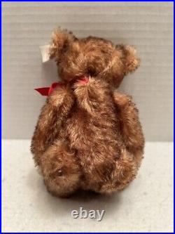 GOEBEL HUMMEL LITTLE MAESTRO (826/I) TMK 8 FIRST ISSUE With STEIFF BEAR, BOX COA