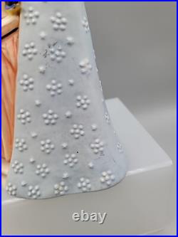 GOEBEL HUMMEL VINTAGE FLOWER MADONNA 8 With CHILD & BIRD W. Germany Numbered