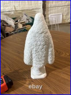 GOEBEL HUMMEL White Porcelain Praying Madonna West Germany HM 55 13 Floral Cape
