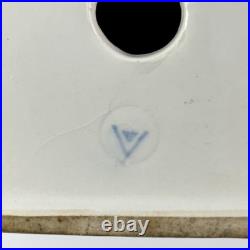 GOEBEL HUMMEL White Porcelain Praying Madonna West Germany HM 55 13 Floral Cape