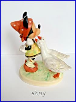 Goebel Disney Minnie Goose Girl Signed by # 1 MASTER PAINTER 2004 Rare & EXC
