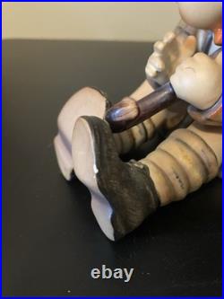 Goebel HUMMEL 5 UMBRELLA BOY 152/0 A & UMBRELLA GIRL 152/0 B Germany 1957