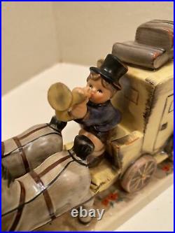 Goebel HUMMEL W. Germany Figurine #226 THE MAIL IS HERE Stagecoach TMK 6
