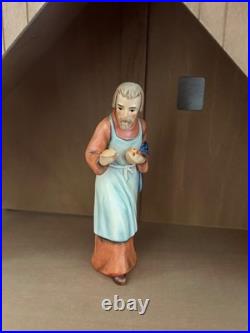 Goebel Hummel 12 piece Nativity set
