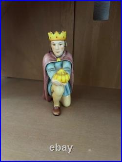 Goebel Hummel 12 piece Nativity set
