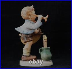 Goebel Hummel 1955 The Artist Boy Painting #304 Figurine