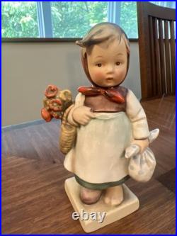 Goebel Hummel 204 Weary Wanderer TMK2 Full Bee No Lashes W Germany 6 Figurine