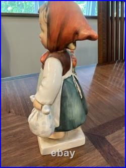 Goebel Hummel 204 Weary Wanderer TMK2 Full Bee No Lashes W Germany 6 Figurine