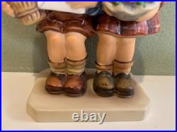 Goebel Hummel 50th Anniversary Figurine 1985 with Box # 416 The Love Lives On