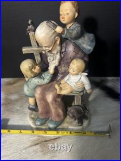 Goebel Hummel 621 Trademark TMK 7 At Grandpa's #160/10000 LM Signed by Artist