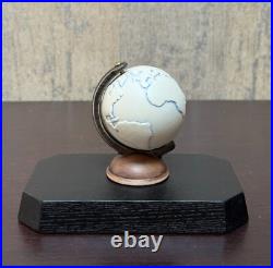 Goebel Hummel American Wanderer Hum 2061 Millennium 2000 Set with Globe Box CD
