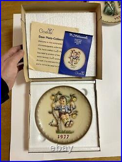 Goebel/Hummel Annual Plate Collection 1971-1995 & all boxes. Gorgeous! Perfect