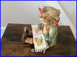 Goebel Hummel BOOK WORM 3/II Girl Reading TMK5 Large 9.5 Tall