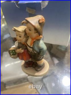 Goebel Hummel Boy & Girl Figurine W. Germany Vintage Original