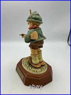 Goebel Hummel Brave Soldier 802 / II Figurine 8 Wood Stand Limited Edition