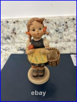 Goebel Hummel Children Porcelain Figurines Lot of 6 W. Germany 1976 Hand Painted