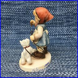 Goebel Hummel Christmas Treat 2264 Figurine Westie Terrier Dog Mint in Box