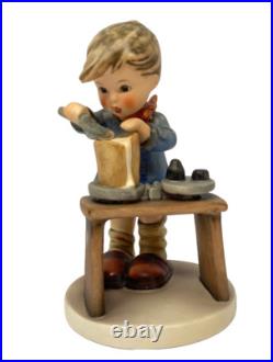 Goebel Hummel Fair Measure 345 Old Style Eyes Open Figurine TMK 5 Excellent