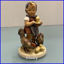 Goebel Hummel Feeding Time Figurine #199 Full Bee