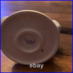 Goebel Hummel Figurine Going Home #383 1972 5 1/4 Goebel Hummel Figurine Going Home #383 1972 5 1/4