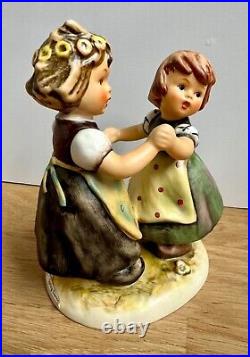 Goebel Hummel Figurine Spring Dance 1963 353/1 West Germany 5.75 Goebel Hummel Figurine Spring Dance 1963 353/1 West Germany 5.75