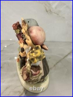 Goebel Hummel Figurine Trio of Wishes #721 TMK7 Second Edition 19973492/20000
